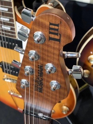 Ernie Ball Music Man - 983-D1-RD-00 2